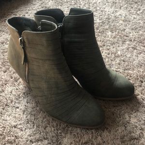 Size 10 olive booties